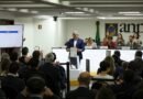 Rio de Janeiro (RJ), 07/10/2026 – Propostas são entregues durante a sessão pública do 4º Ciclo da Oferta Permanente de Partilha da Produção (OPP4), na sede da Agência Nacional do Petróleo, Gás Natural e Biocombustíveis (ANP), no centro do Rio de Janeiro. Foto: Tomaz Silva/Agência Brasil