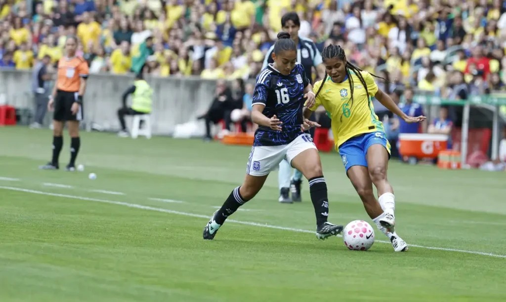 Seleção feminina vence por 3 a 1 primeiro de dois amistosos contra a Argentina - outubro/2026