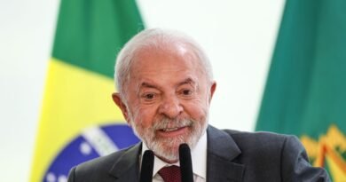 Brasília (DF), 23/12/2025 - O presidente Luiz Inácio Lula da Silva durante cerimônia de assinatura do decreto que dispõe sobre o reconhecimento, a valorização e a promoção da cultura gospel como manifestação cultural nacional. Foto: Marcelo Camargo/Agência Brasil