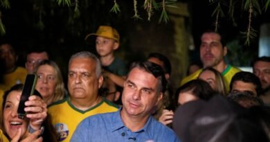 Candidato à Presidência Flávio Bolsonaro em Brasília 4 de outubro de 2026 REUTERS/Diego Herculano