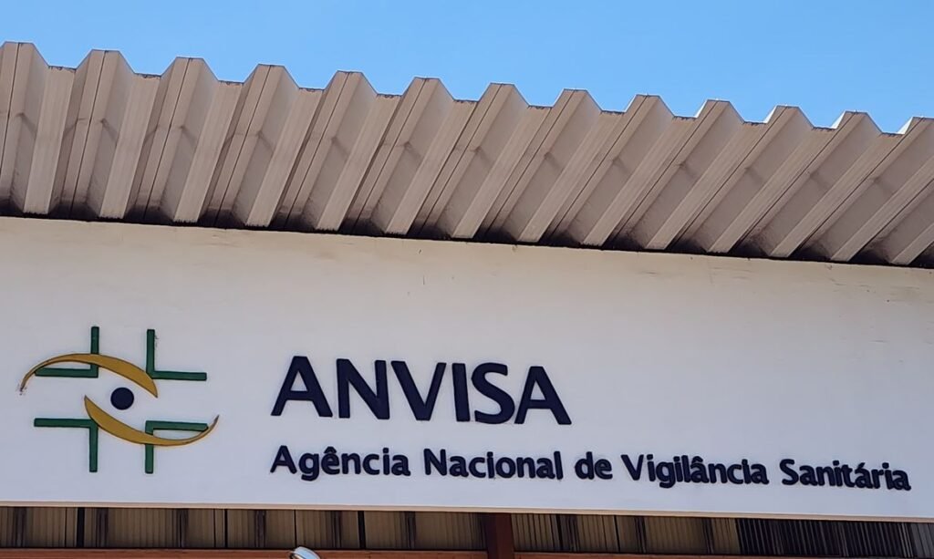 Brasília-DF, 10.11.2023, Fachada do Prédio da Agência de Vigilância Sanitária ANVISA, em Brasília. Foto: Rafa Neddermeyer/Agência Brasil