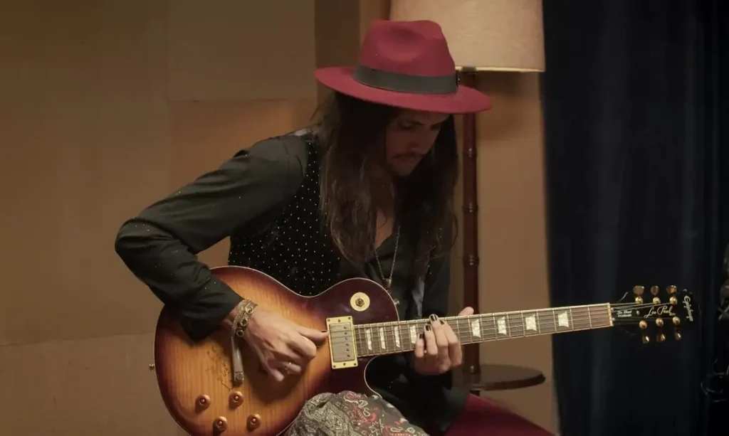 Reality show Duelo de Guitarras, da TV Brasil, termina com destaque para perfil do campeão Pedro Hills. Foto: TV Brasil