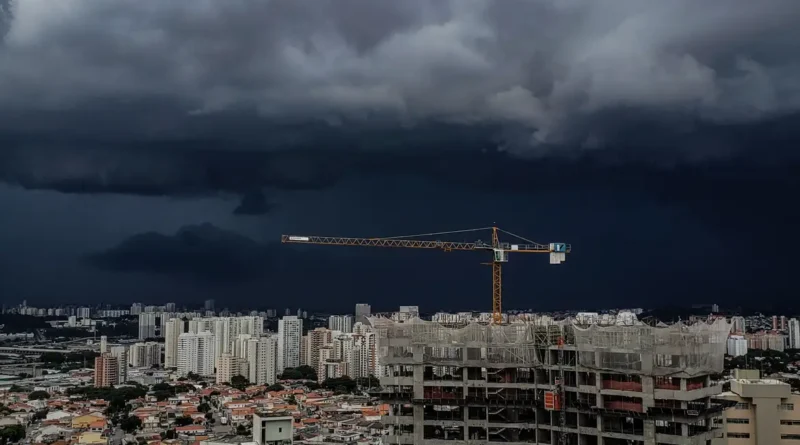 Chuva na cidade de São Paulo . Foto: Rafa Neddermeyer/Agência Brasil