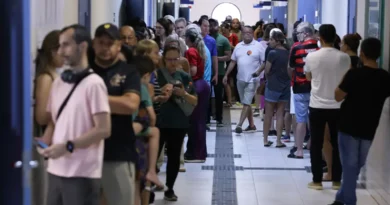 Brasília – DF – 04/10/2026 - Votação do primeiro turno. (Fila para votar no Colégio Leonardo da Vinci). FOTO: Lula Marques/Agência Brasil.