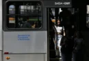 Brasília (DF), 09/08/2023 - Movimentação de passageiros e ônibus na Rodoviária do Plano Piloto. Nos dias 8 e 9 de agosto acontece, em Brasília, o 36º Seminário Nacional de Transporte Urbano, em que empresários, entidades de classe, especialistas e representantes de governo debatem as mudanças necessárias no setor. Foto: Marcelo Camargo/Agência Brasil
