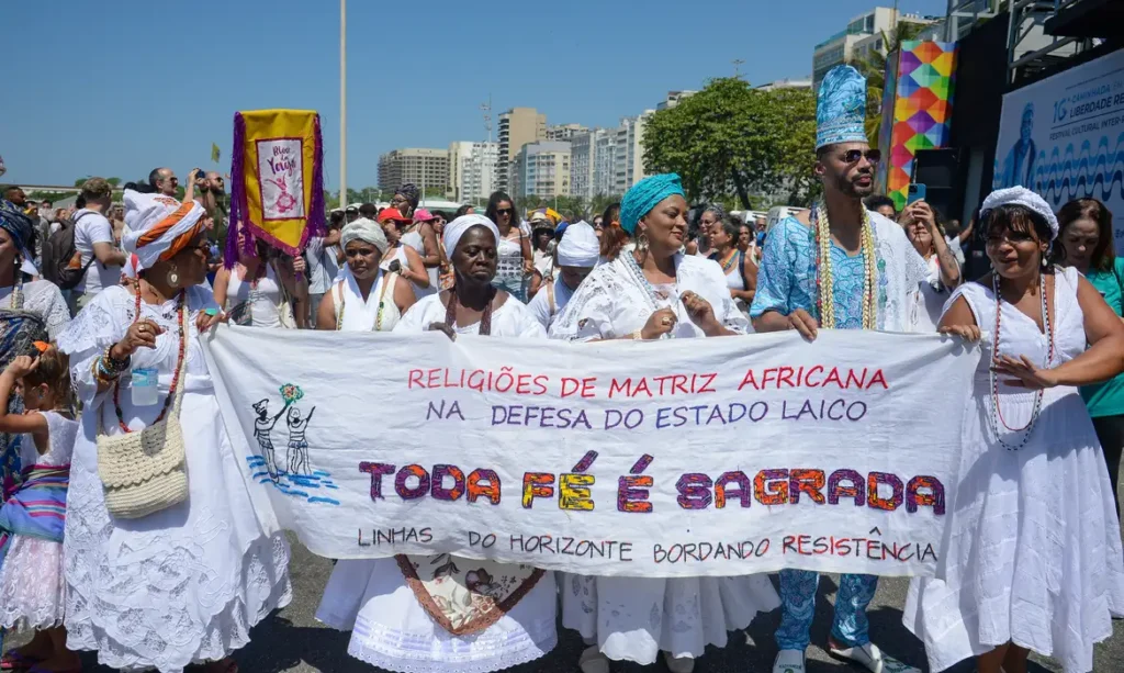 Rio de Janeiro (RJ), 17/09/2023 – Praia de Copacabana recebe a 16ª Caminhada em Defesa da Liberdade Religiosa. Foto: Tomaz Silva/Agência Brasil