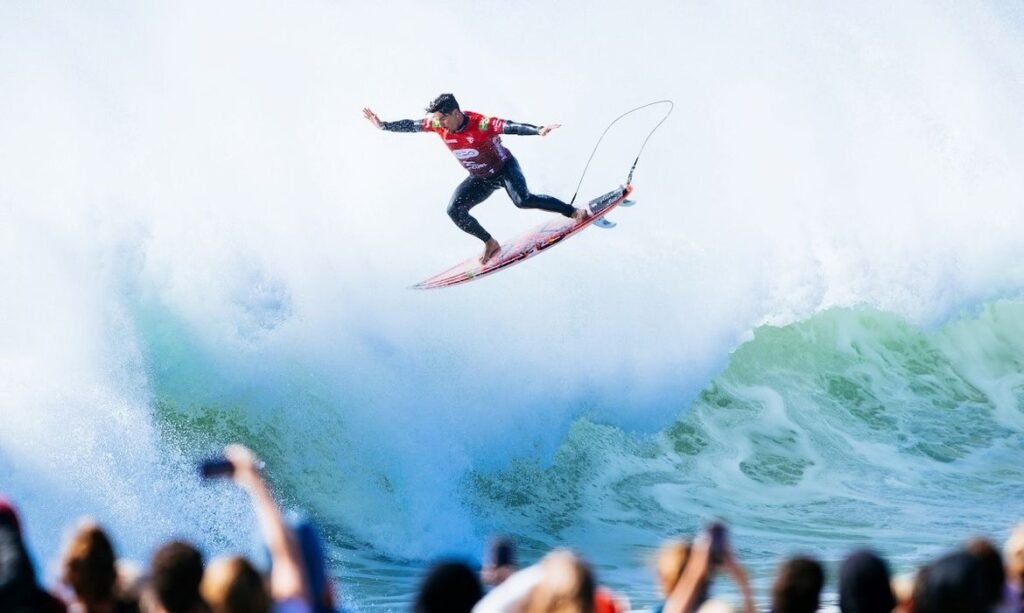 Gabriel Medina é vice-campeão da etapa de Peniche, da WSL - em 23/10/2026