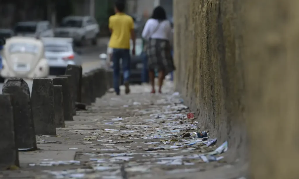 Rio de Janeiro - Boca de urna é vista em várias zonas eleitorais de Niterói (Tânia Rêgo/Agência Brasil)