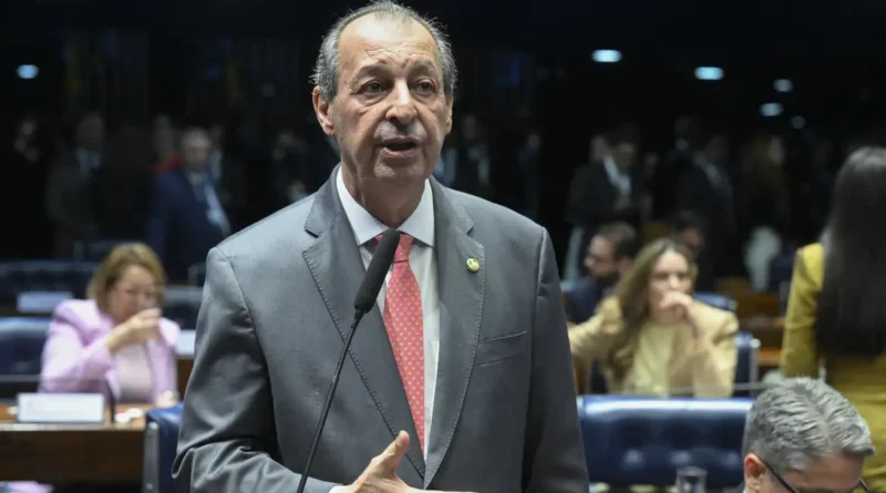 Brasília (DF), 12/11/2025 - Senador Omar Aziz durante sessão do Senado Federal. Foto: Carlos Moura/Agência Senado