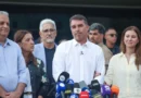 Brasília (DF), 12/10/2026 - O candidato e senador, Flávio Bolsonaro fala com jornalistas, após missa na Catedral Metropolitana de Brasília Foto: Valter Campanato/Agência Brasil