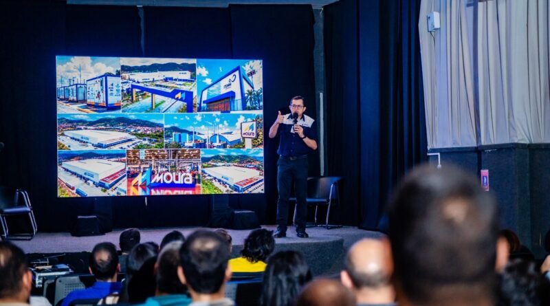 Moura e Sebrae lançam programa de formação de fornecedores